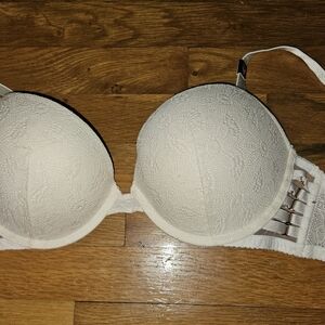 Victoria's Secret Bra 32 DDD